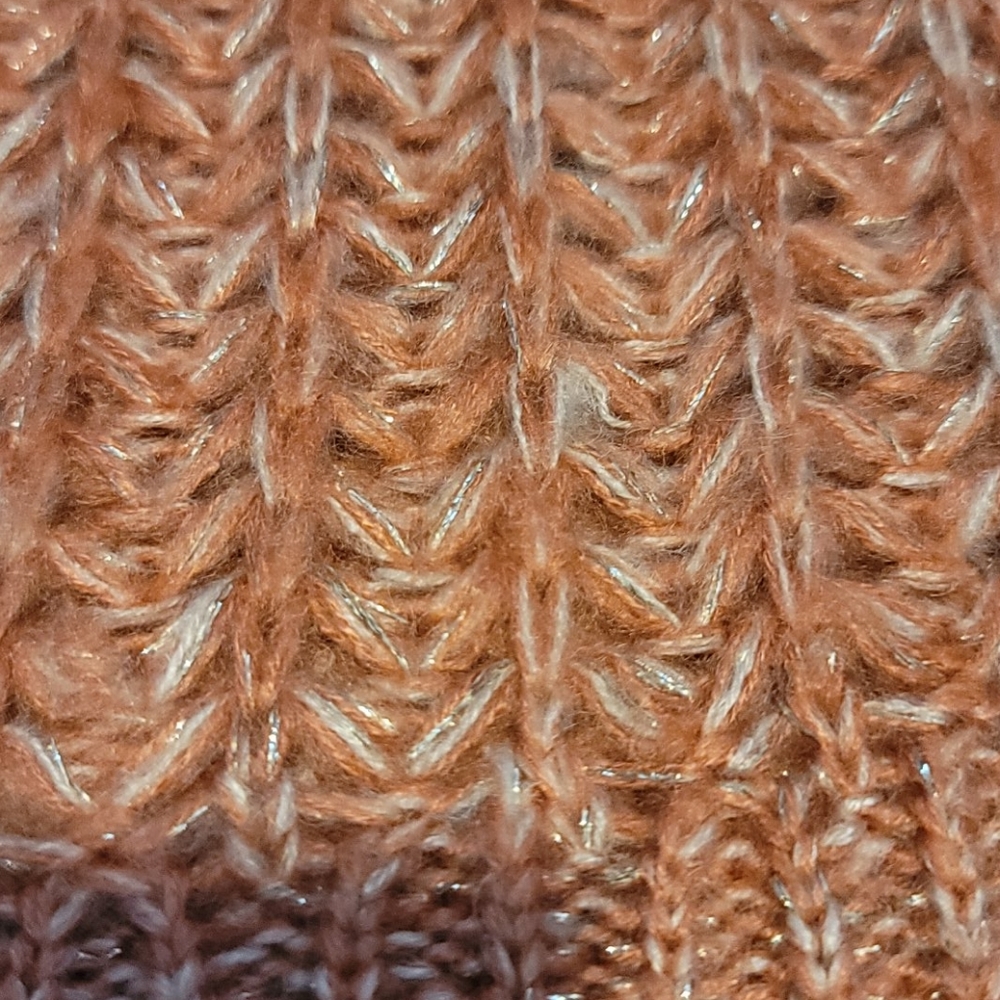 Sweater - Picture 6 of 6
